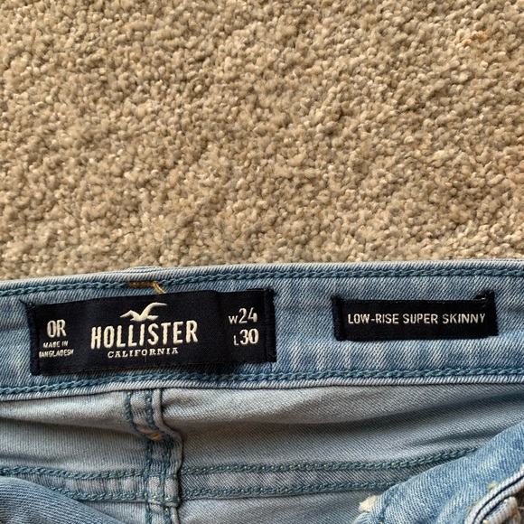Hollister Jeans - Picture 3 of 3